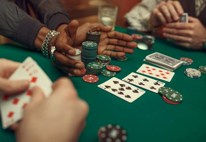 Understanding Pot Odds and Implied Odds in Online Poker